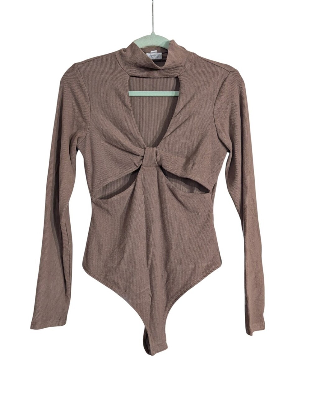 Le Lis Mocha Ribbed Cutout Twist Bodysuit Mock Neck Long Sleeve M